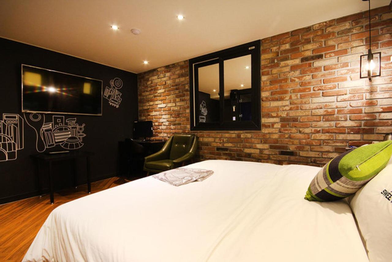 Hotel Bellus Puszan Kültér fotó