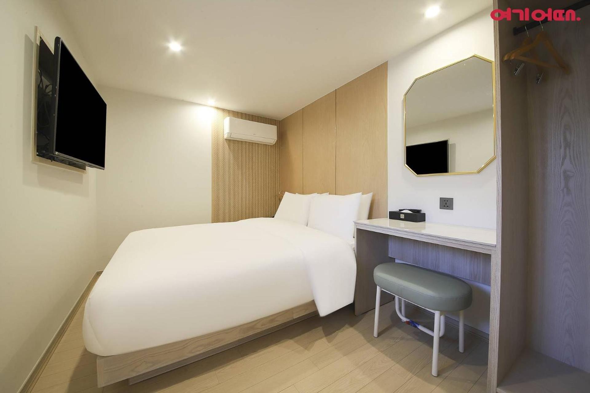 Hotel Bellus Puszan Kültér fotó