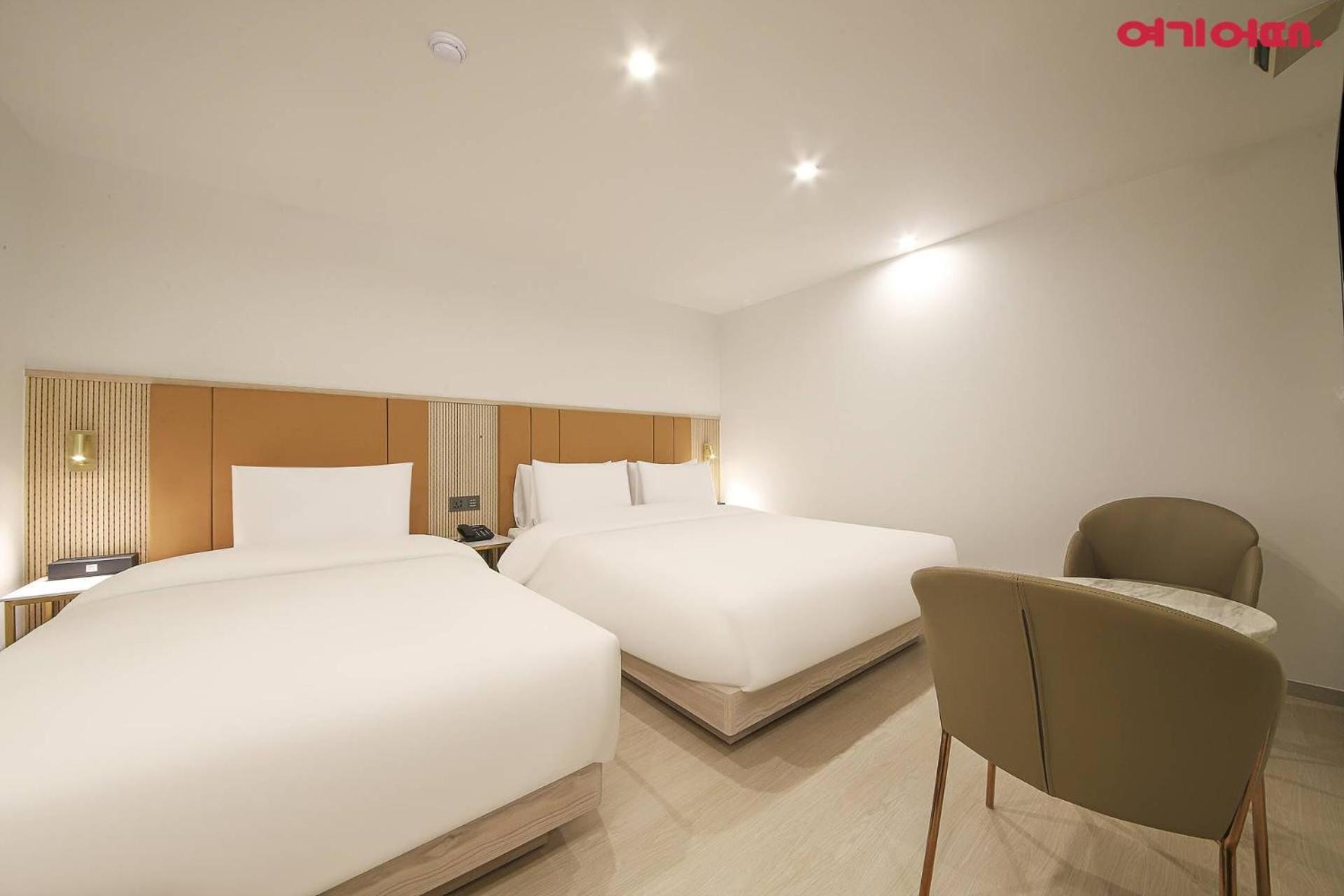 Hotel Bellus Puszan Kültér fotó