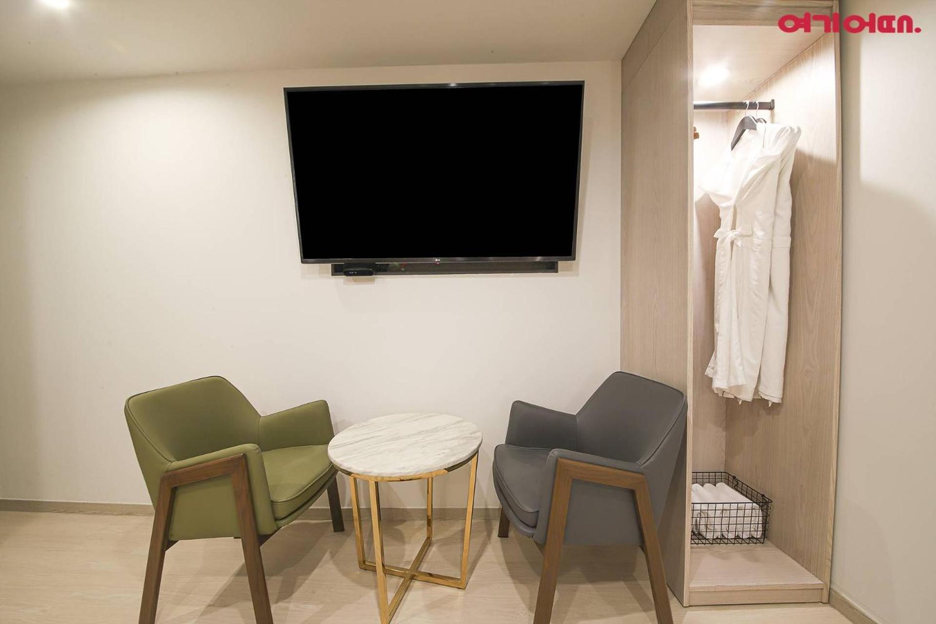 Hotel Bellus Puszan Kültér fotó