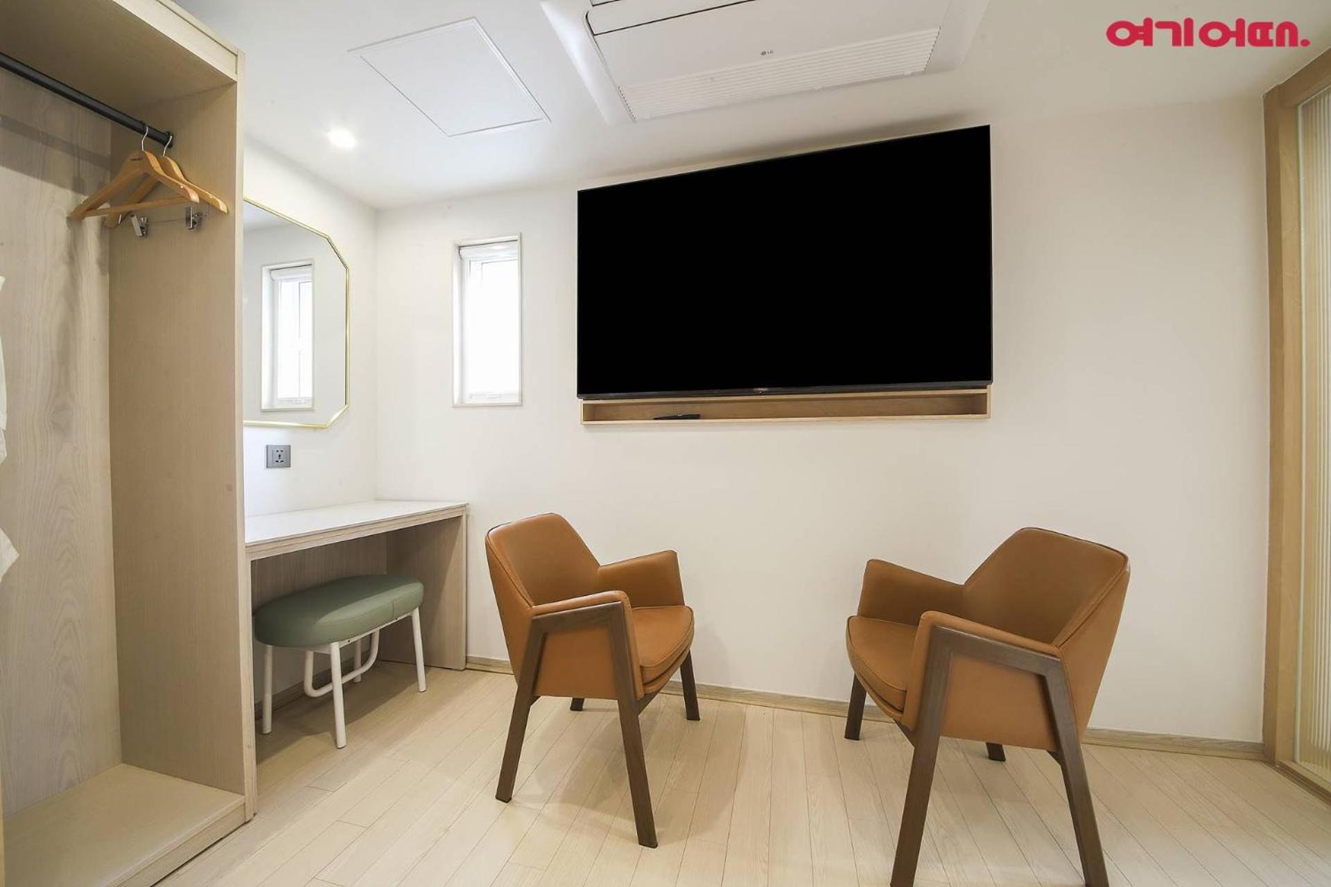 Hotel Bellus Puszan Kültér fotó