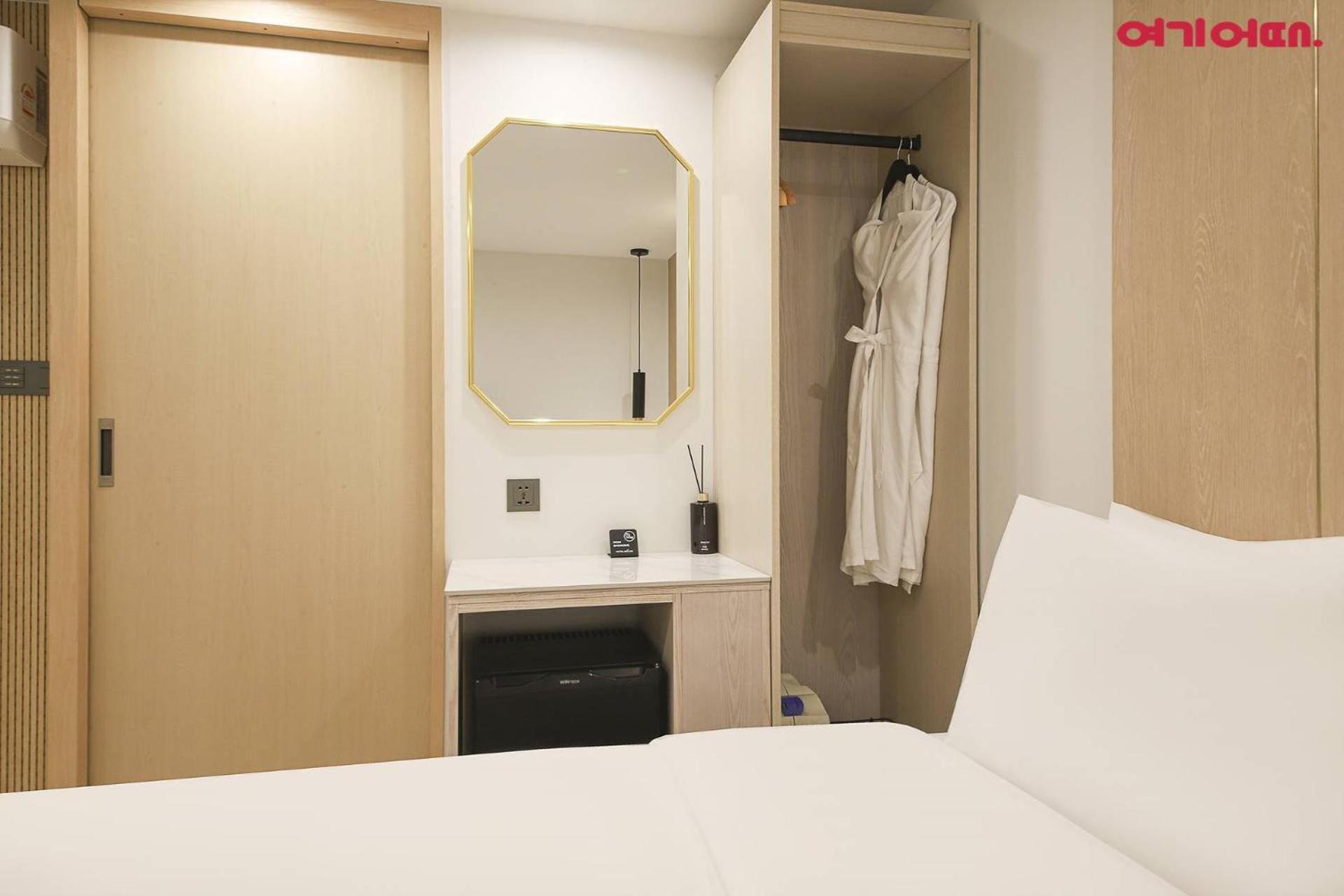 Hotel Bellus Puszan Kültér fotó