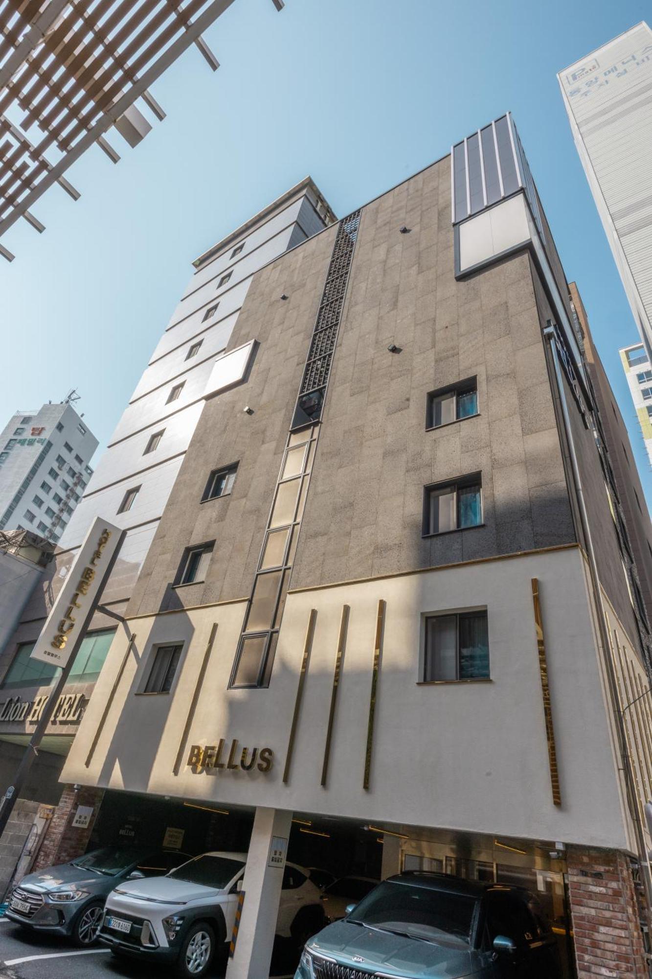 Hotel Bellus Puszan Kültér fotó