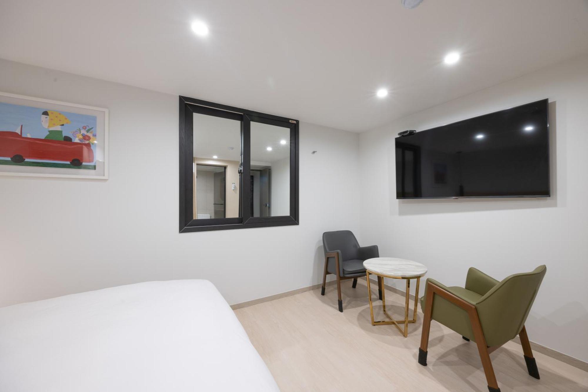 Hotel Bellus Puszan Kültér fotó