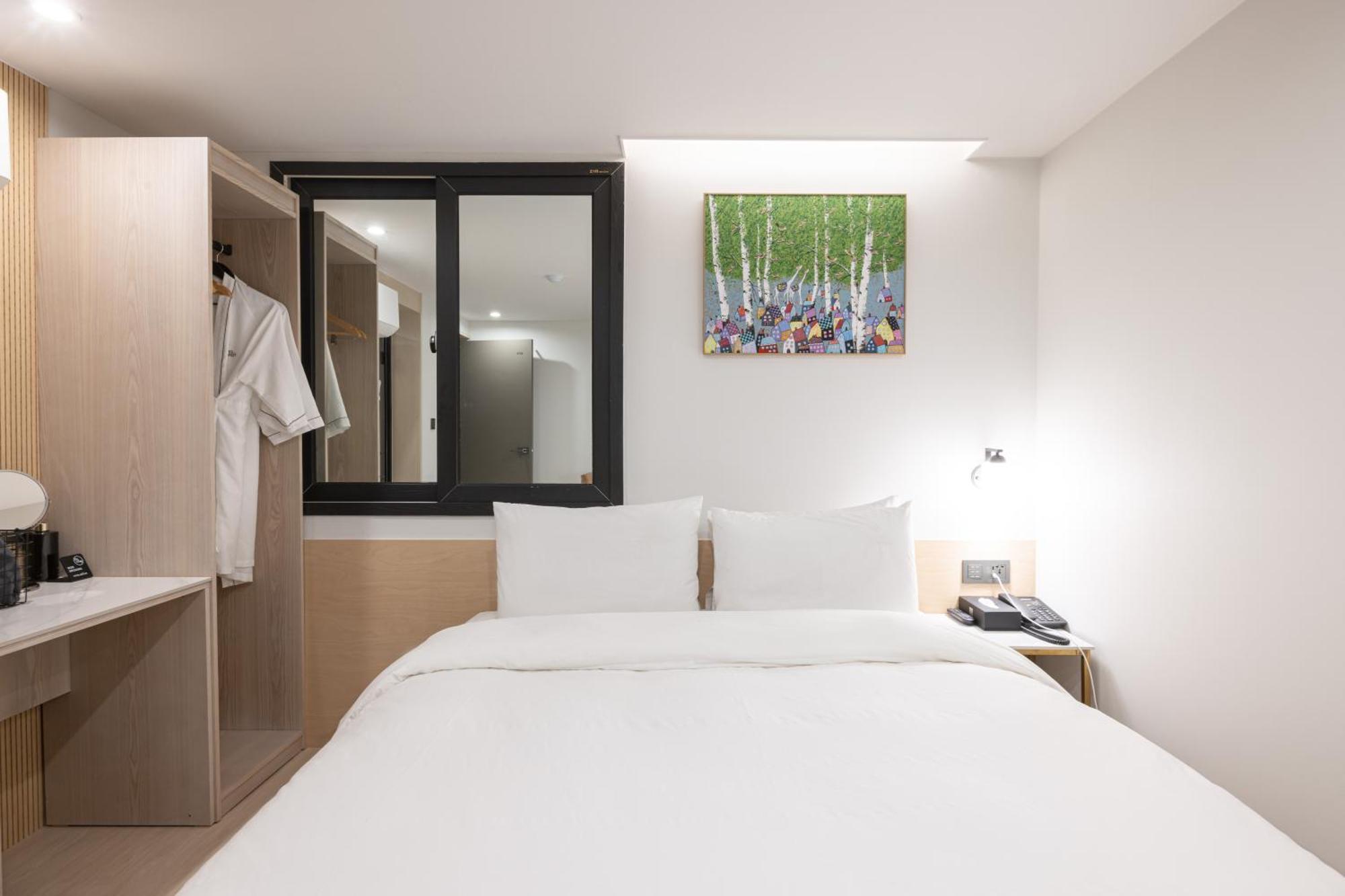 Hotel Bellus Puszan Kültér fotó